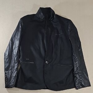 Elegant Black Jacket with Leather Accents